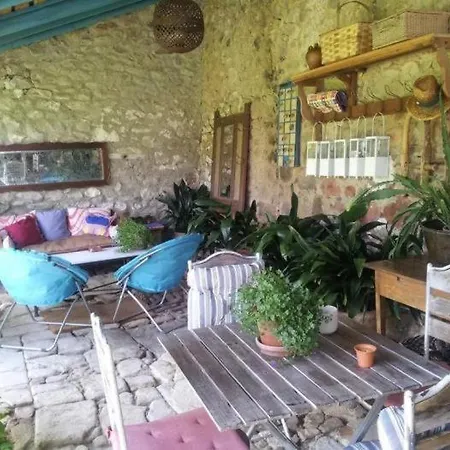 펜션 Palacio Indiano Del Siglo XVIII Corvera (Cantabria)
