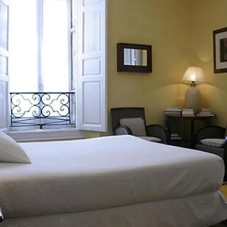 Palacio Indiano Del Siglo XVIII 펜션 *